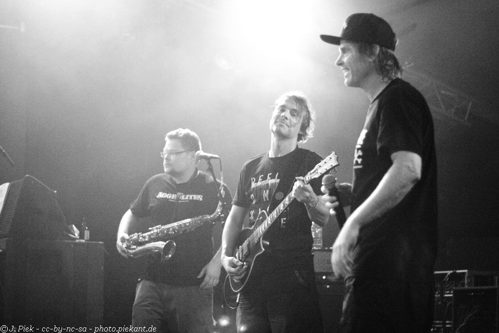 20120908 DEDHalle low 28