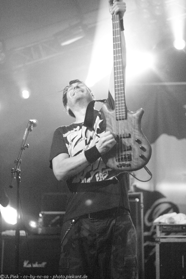 20120908 DEDHalle low 41