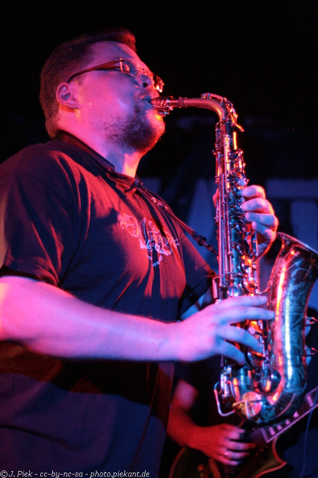 20120828 DED London low 09