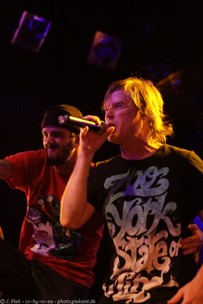 20120830 DED Paris low 06