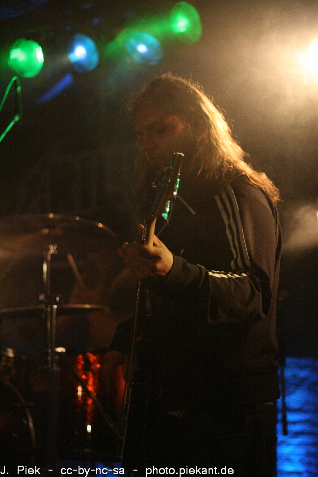 20120616FuneralFire low 23
