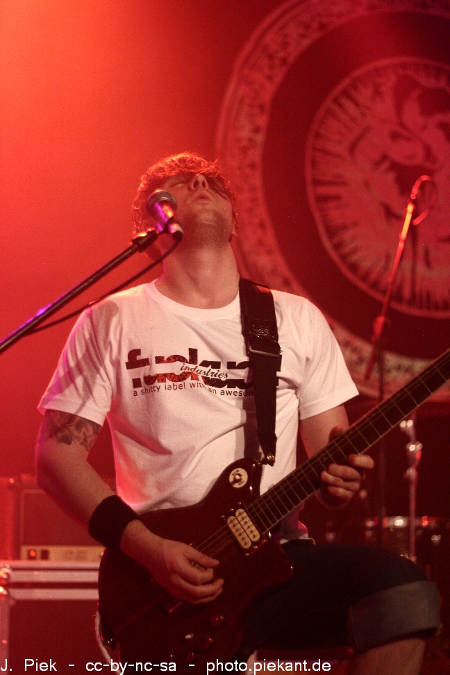 20120430JollyRogerLuenen low 24