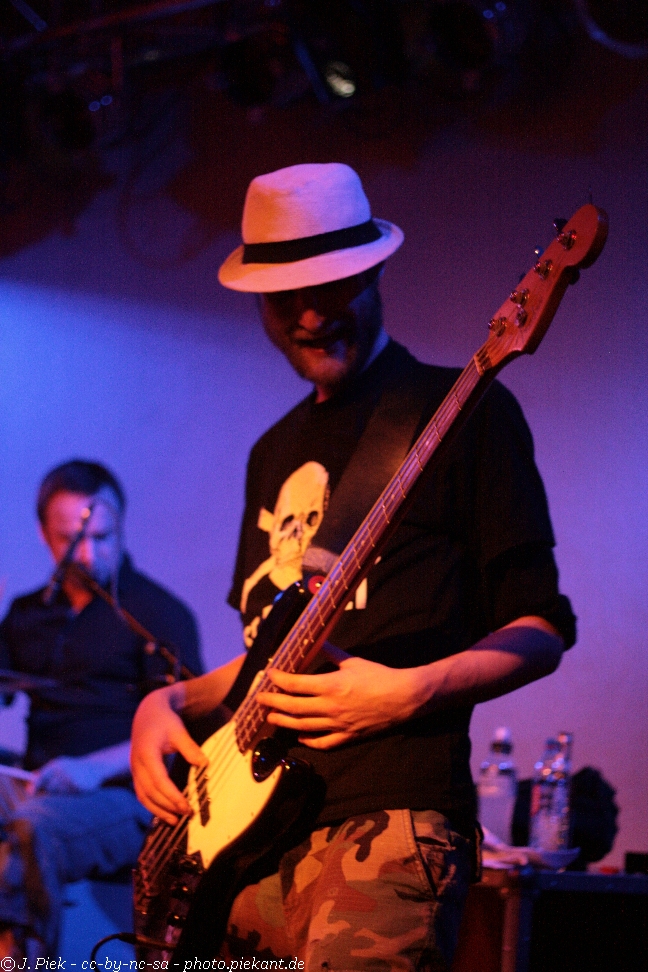 20121119 ngobo low 40