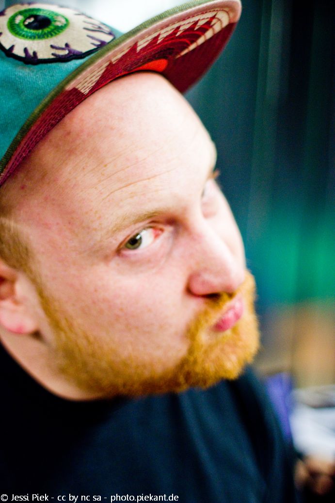 2013 10 18 PengFestival low 24